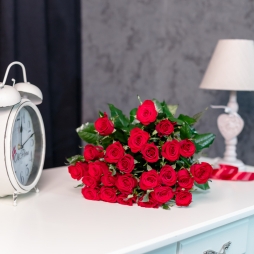 Buchet Trandafiri Rosii (25 fire) alt vedere product 4