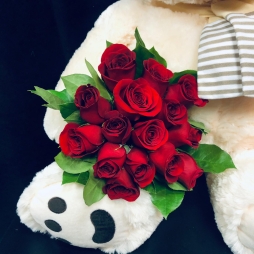 Urs cu 15 Trandafiri alt vedere product 4