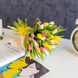 Buchet de lalele alb roz galben alt vedere product 4