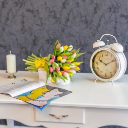 Buchet de lalele alb roz galben alt vedere product 6